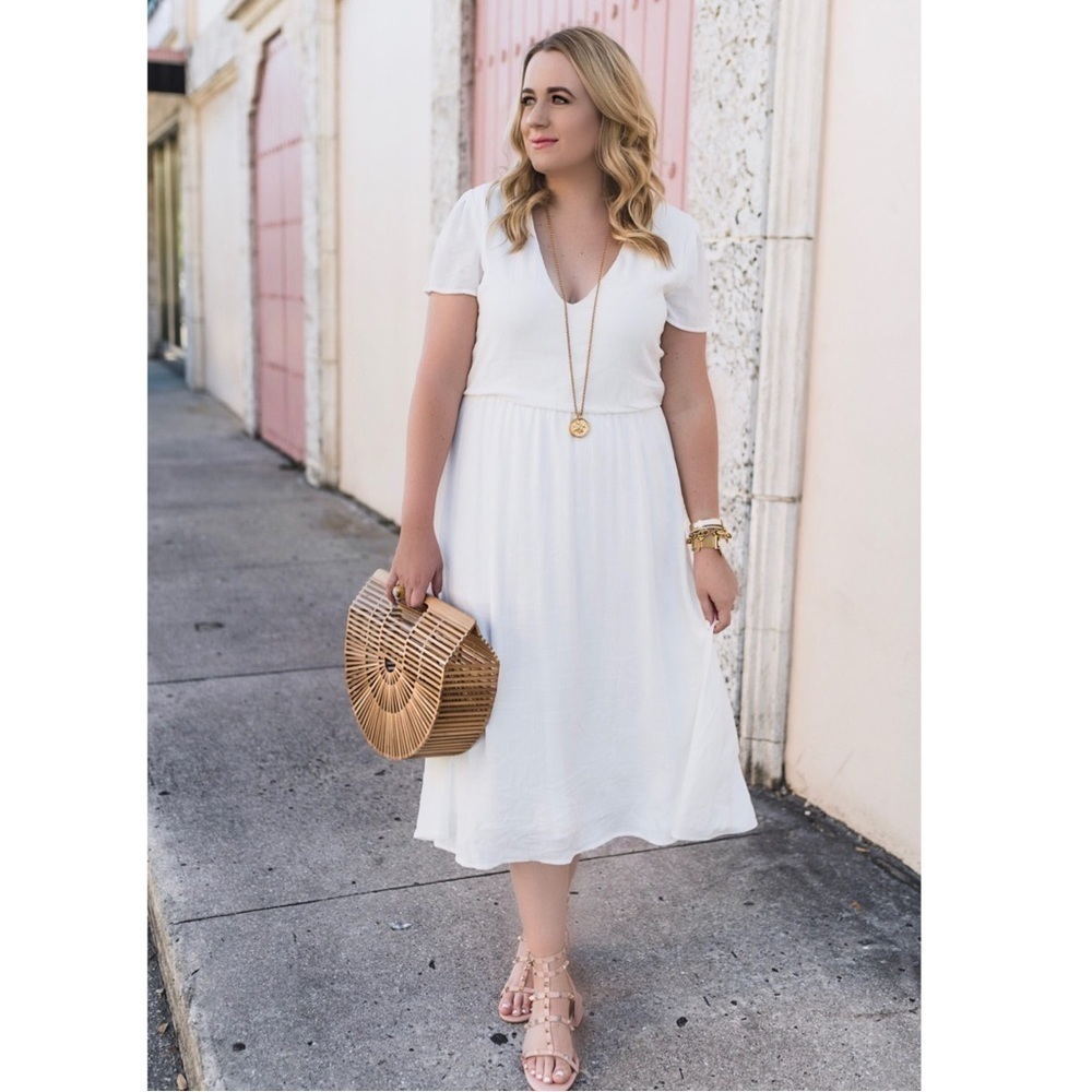 WAYF Nordstrom V-Neck Blouson Midi Dress in White Size Small Blogger Favorite